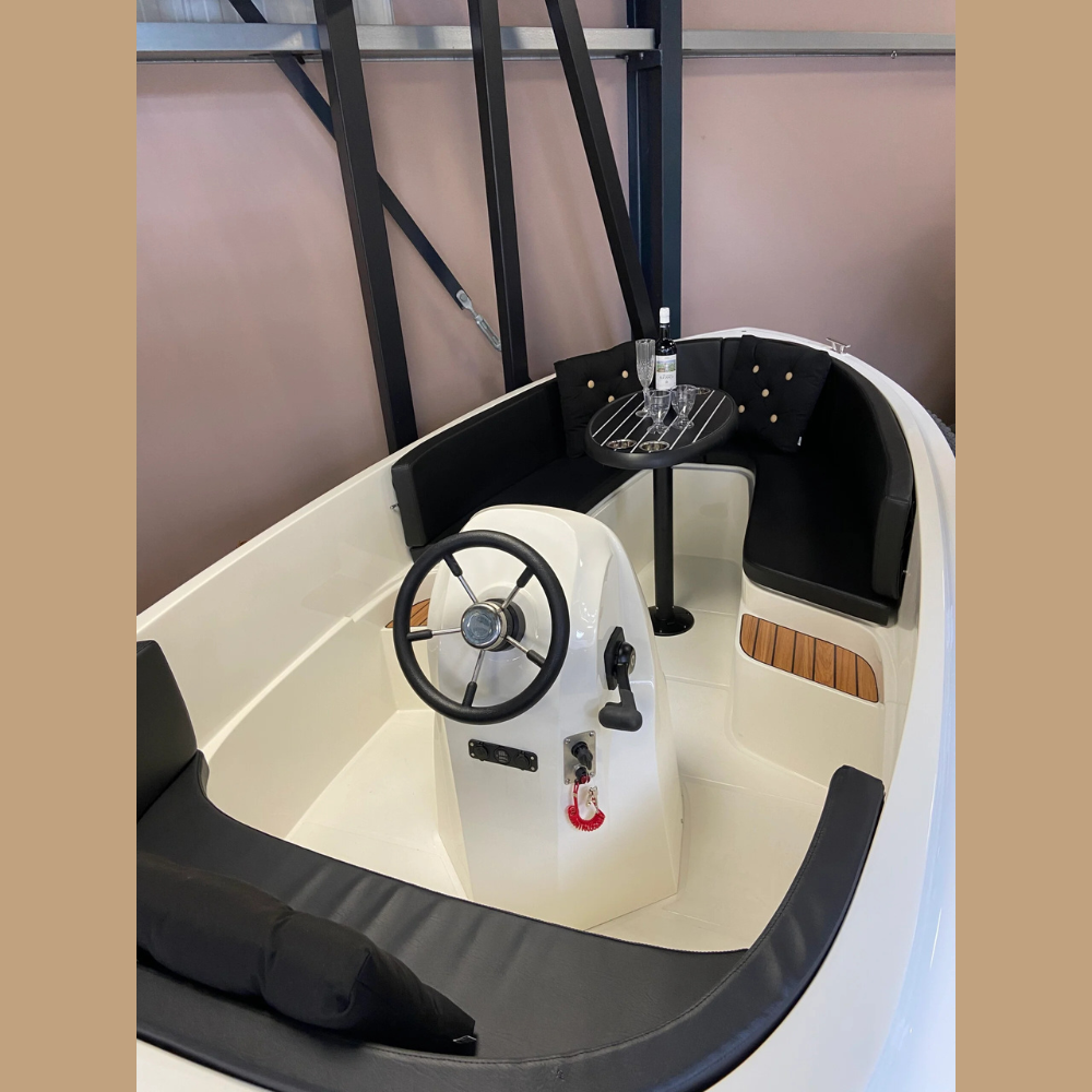 Oud Huijzer 471 Tender sloep