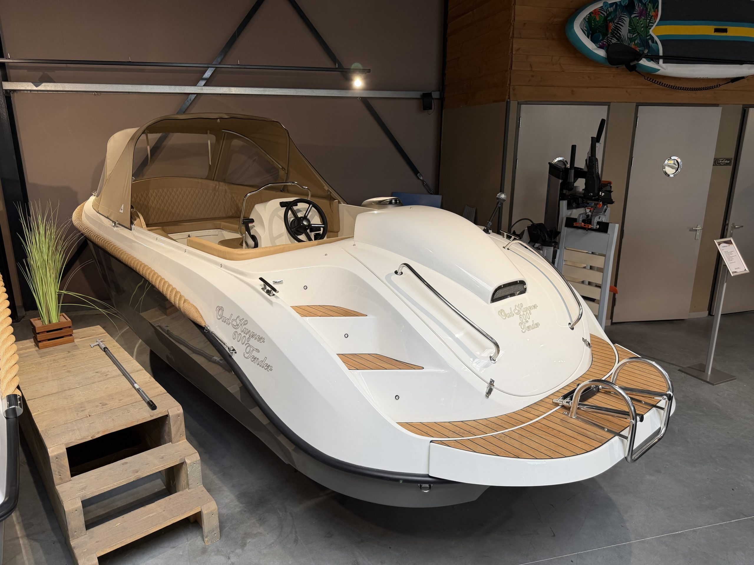 Oud Huijzer 580 / 600 Tender