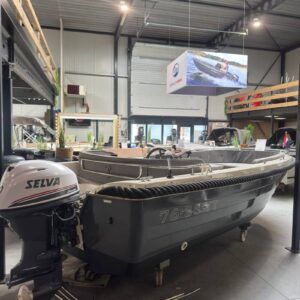 Poseidon 530 - Yamaha 40pk El gestart met trim