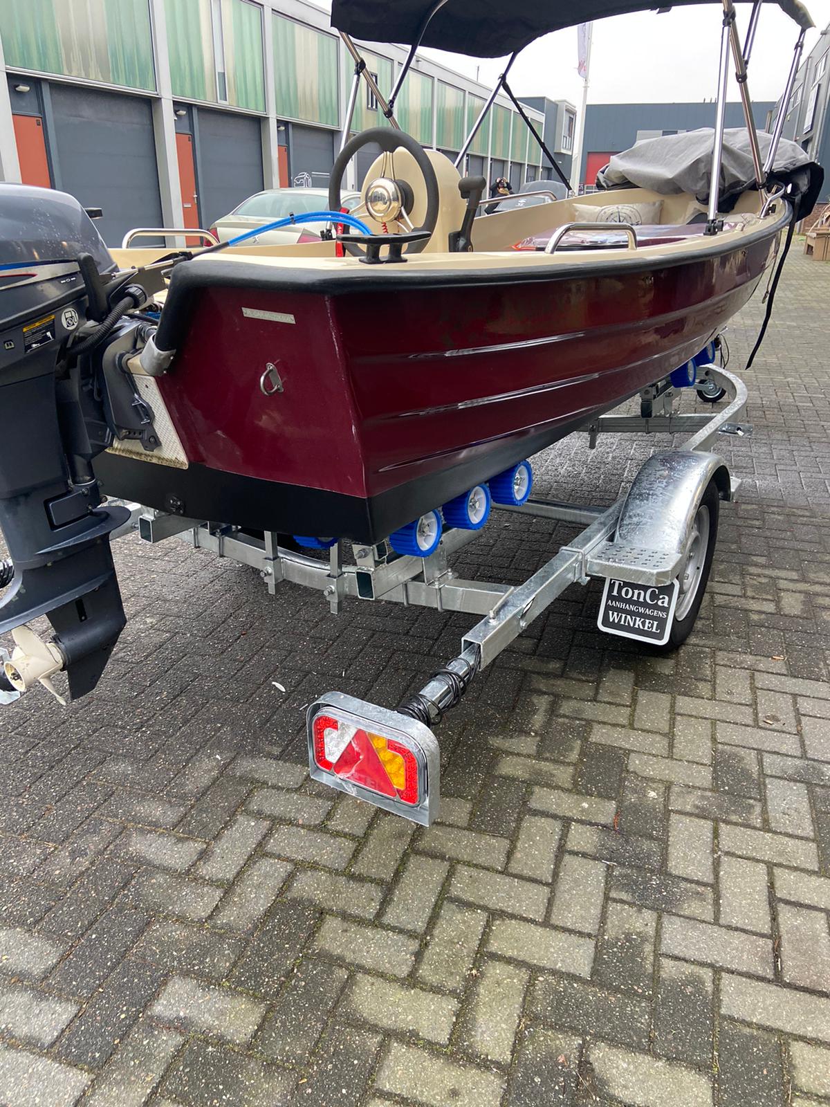 Tonca 750 Boottrailer Ongeremd – 520 cm