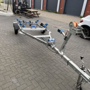 Sloepen trailer 750kg - 5,5 meter