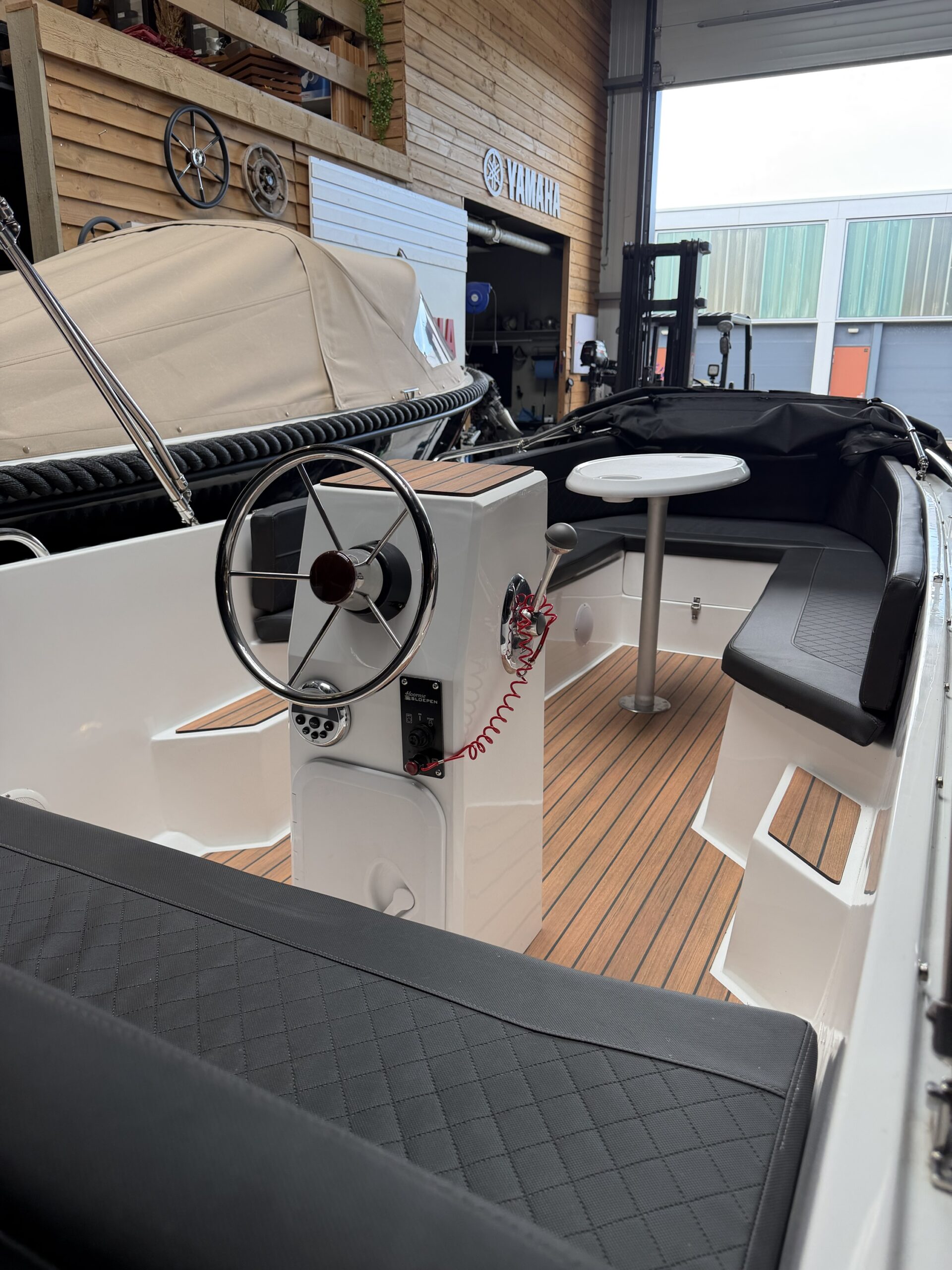 Funmaxx 470 Deluxe - Tohatsu 9.9 EFI - Buiskap - Compleet